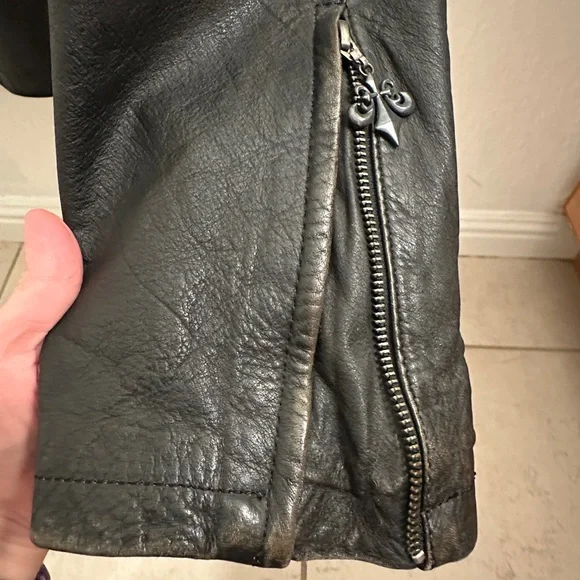 Vintage Affliction Black Leather Jacket with Embroidered Eagle - Picture 8 of 9